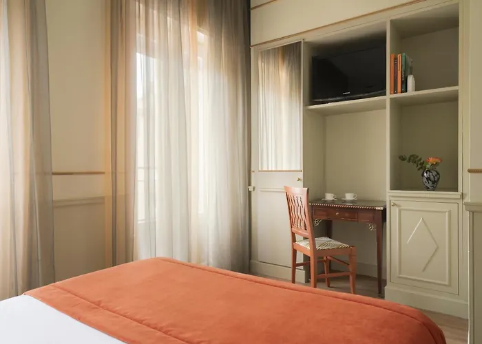 Hotel Degli Aranci 4*